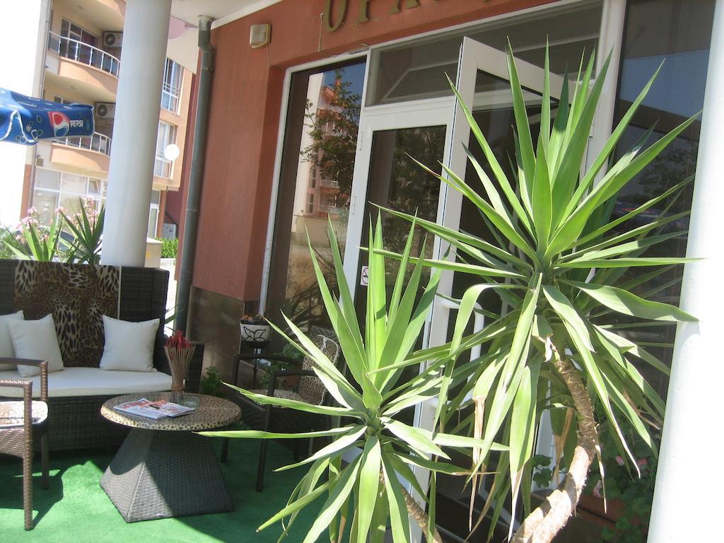 Art Guest House Orchidea Поморие Экстерьер фото